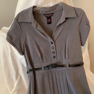 Gray mid length dress, size 6, Signature brand